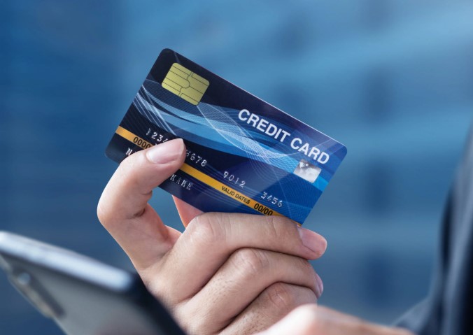 Pemakaian Kartu Kredit